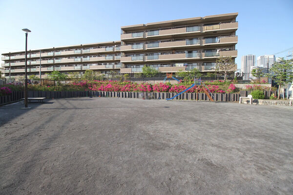 夢見ふれあい公園　現地より約30m