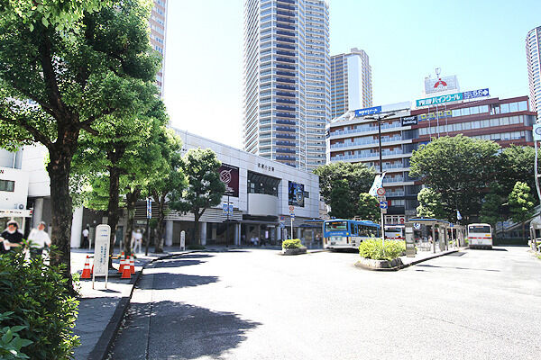 JR南武線駅前ロータリーより約120m(徒歩2分)