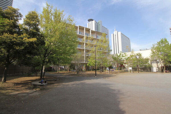 中丸子まるっこ公園　現地より約30m