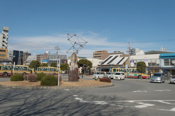 横浜線「淵野辺」駅は、徒歩2分。