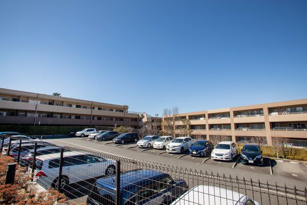 ライオンズテラス本鵠沼ガーデンコート