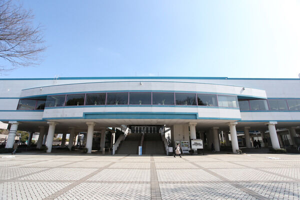 「藤沢市民会館」まで約210m（徒歩3分）。		