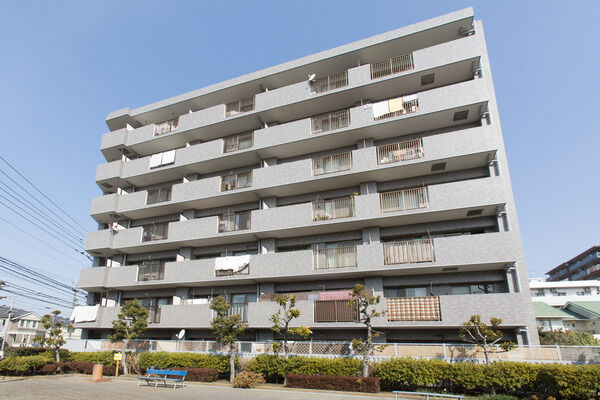 【中央林間南パークホームズ】近隣には、公園などもあり、癒しとくつろぎの生活。