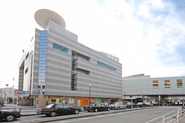 相模鉄道本線「大和」駅は、徒歩4分。