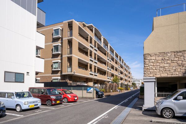 セルシオコート日進 3枚目 セルシオコート日進