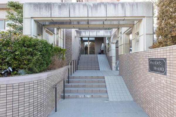 グランドメゾン三好ヶ丘第3