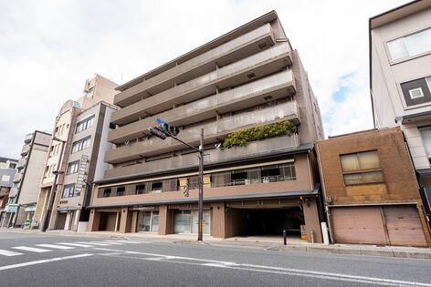 アバンエスパス鴨川
