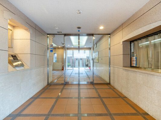 【ライオンズマンション今福鶴見】エントランス