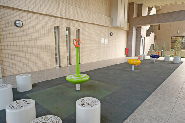 遊具のあるキッズルームも設置されています。		