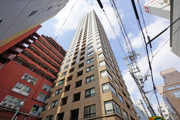 【アーバンライフ御堂筋本町タワー】遊・食・住が融合した本町エリアを満喫できる好立地です。		