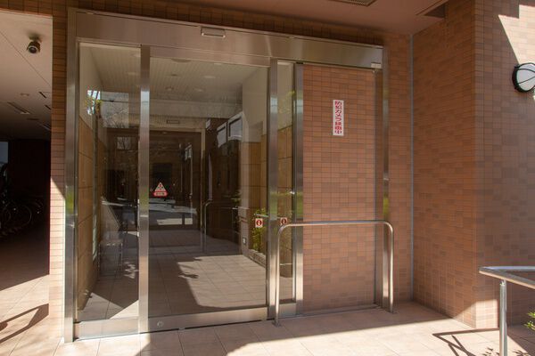 ファミール安堂寺町谷町六丁目