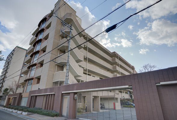 ディーレスティア豊中千里中央公園