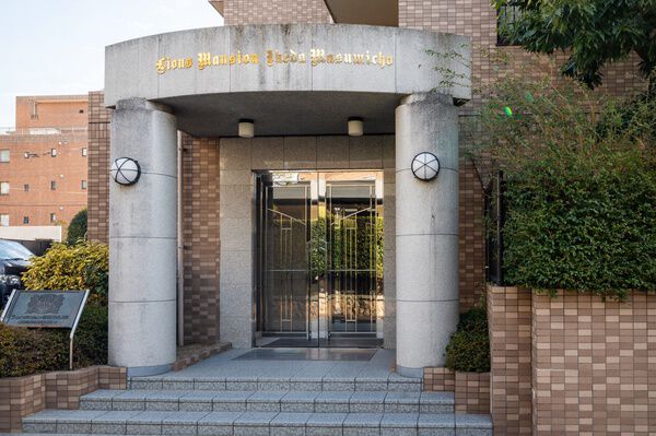 ライオンズマンション池田満寿美町 2枚目 ライオンズマンション池田満寿美町