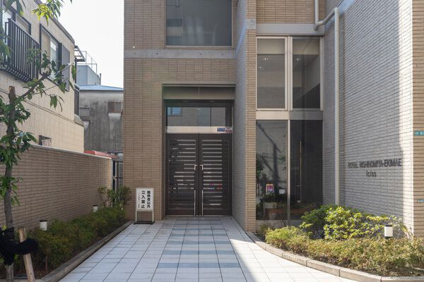 ロイヤル西宮駅前アイシス