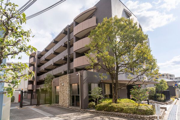 ファミール芦屋川西町