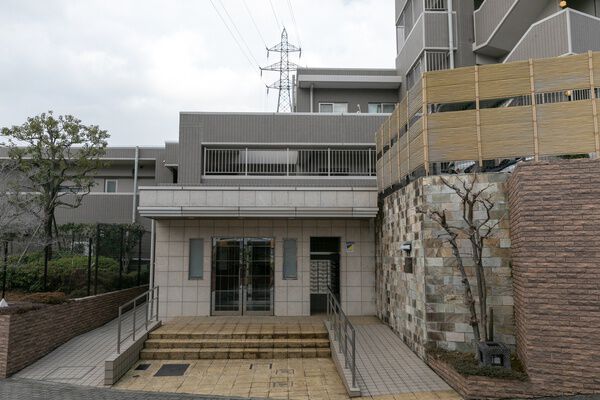 アルス逆瀬川千種