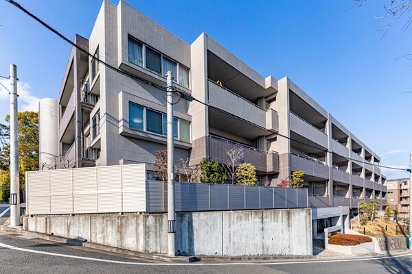 雲雀丘花屋敷アインス