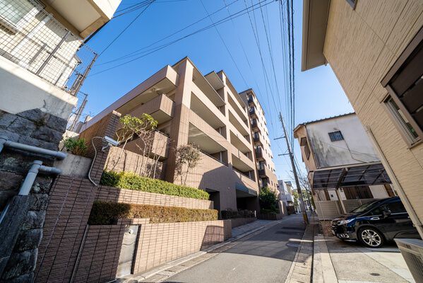 コスモレジデンス平和