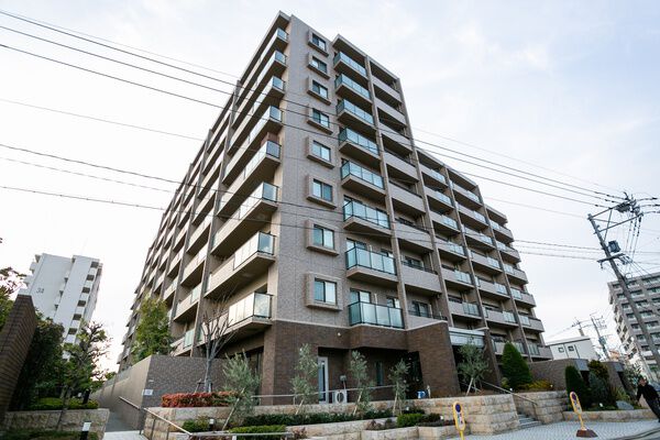 サーパス鳥飼七丁目