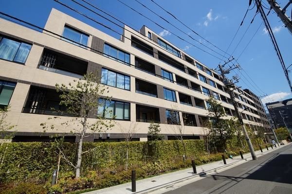【ザ・パークハウスグラン南青山高樹町】外観写真