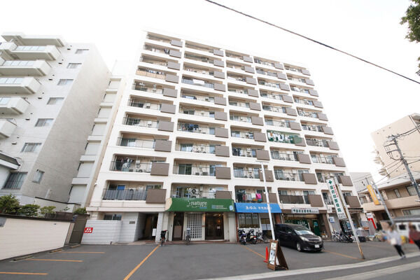 日商岩井市川マンション