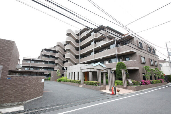 ドラゴンマンション市川壱番館