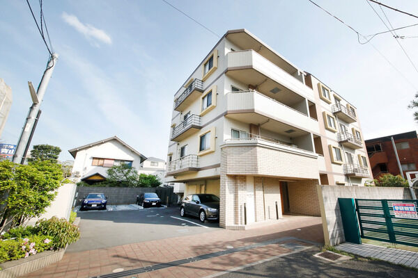 スターロワイヤル市川