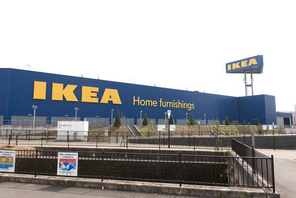 洗練されたインテリアがそろう「IKEA新三郷」まで約1,100m（徒歩14分）。		