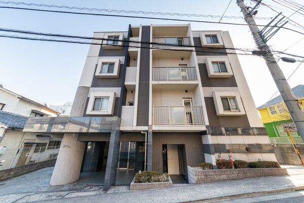 レーベンリヴァーレセレドール 2枚目 レーベンリヴァーレセレドール