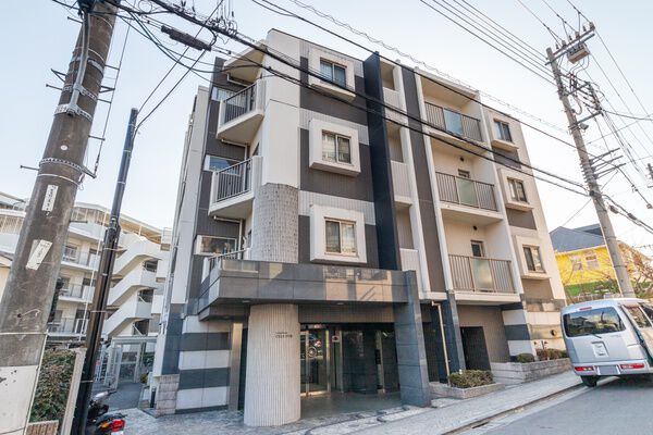 レーベンリヴァーレセレドール 3枚目 レーベンリヴァーレセレドール