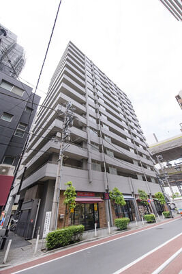 【コスモ板橋区役所前】外観