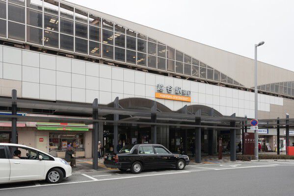 東武伊勢崎・大師線「越谷」駅より約80m（徒歩1分）。		