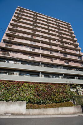 メゾンエクレーレ浦和駅前