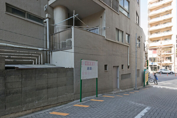 パーキングにも程近く、来客時にも重宝します。		