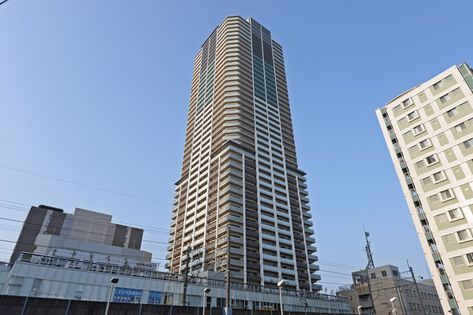 地上45階建、総戸数450戸のタワーレジデンス。		