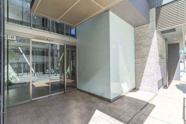 防犯カメラ・オートロックシステムなど、安心のセキュリティ体制。