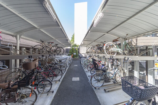 豊富な自転車置場をご用意しております。
