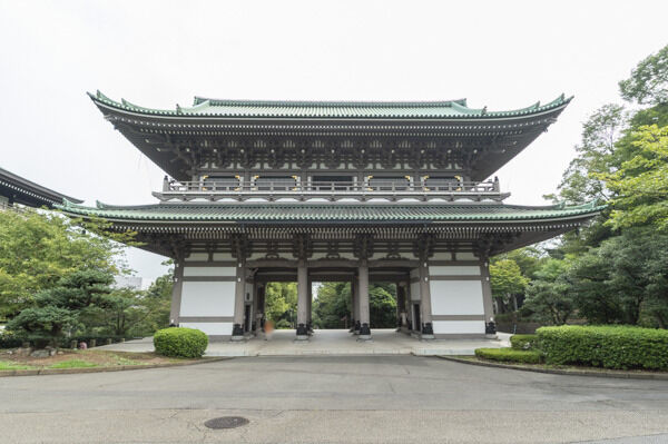 総持寺より約1300m(徒歩17分)