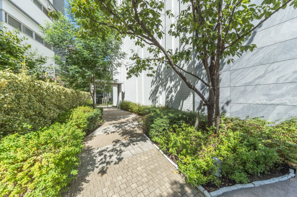 共用部には防災倉庫を設置。