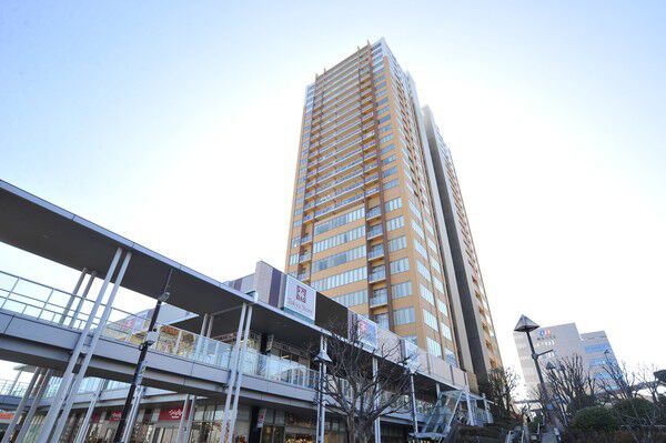 【BELISTAタワー東戸塚】住まう人のプライドを体現したかのような凛とした佇まい。		