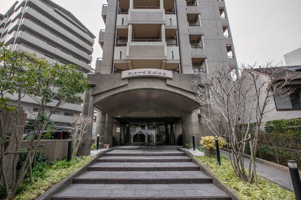 ヴィローゼ宝塚南口