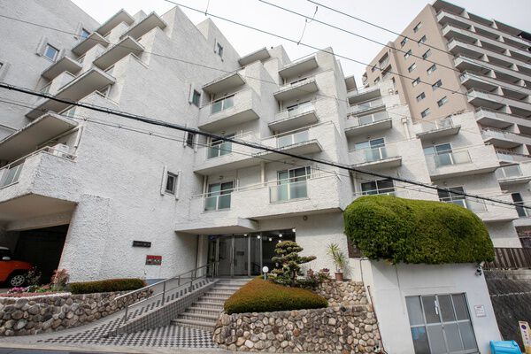 宝塚パインクレスト