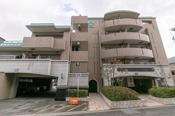 グローバル宝塚小林