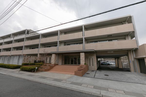 ネバーランド逆瀬川野上 1枚目 ネバーランド逆瀬川野上