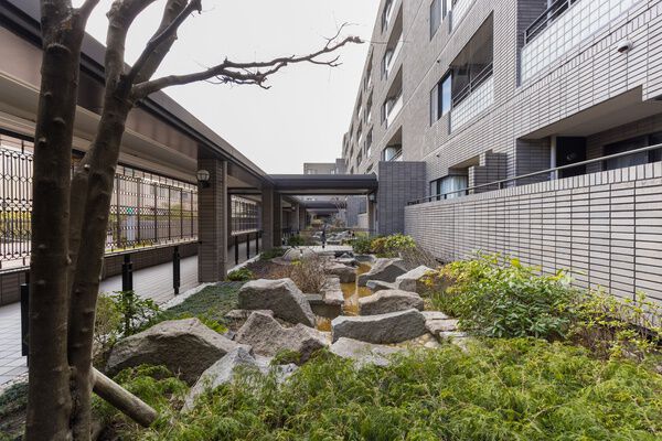 レールシティ甲子園口