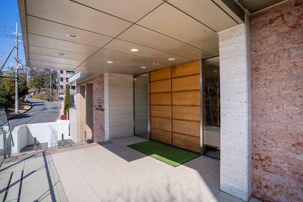 テラス新千里西町