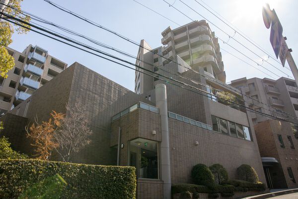メゾン千里桃山台