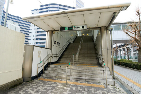 大阪市中央線「朝潮橋」駅まで約640m(徒歩8分)。 大阪市中央線「朝潮橋」駅まで約640m(徒歩8分)。