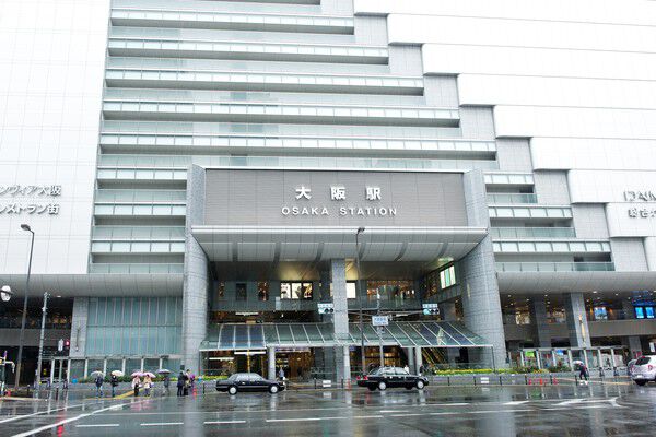 東海道本線「大阪」駅まで約480m(徒歩6分)。		 東海道本線「大阪」駅まで約480m(徒歩6分)。