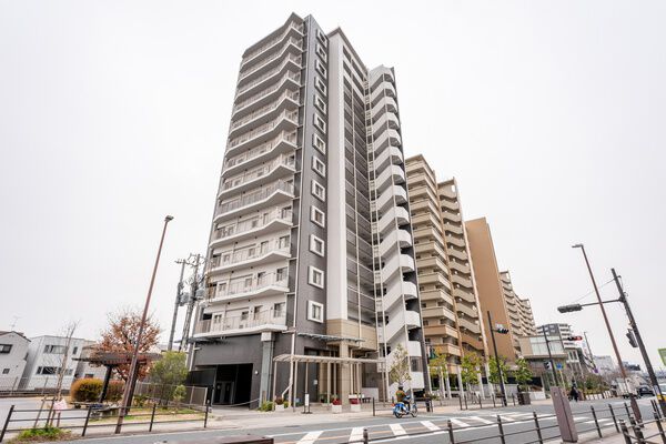 【アウレリアエスタレジデンス】外観 【アウレリアエスタレジデンス】外観